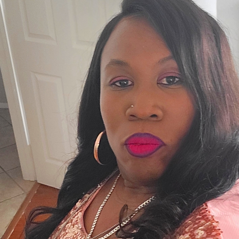 Meet your Posher, Lavonne